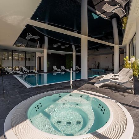 Horyzont Apartamenty - Apartamenty Westin House Sauna, Basen I Silownia Kolobrzeg Exterior photo